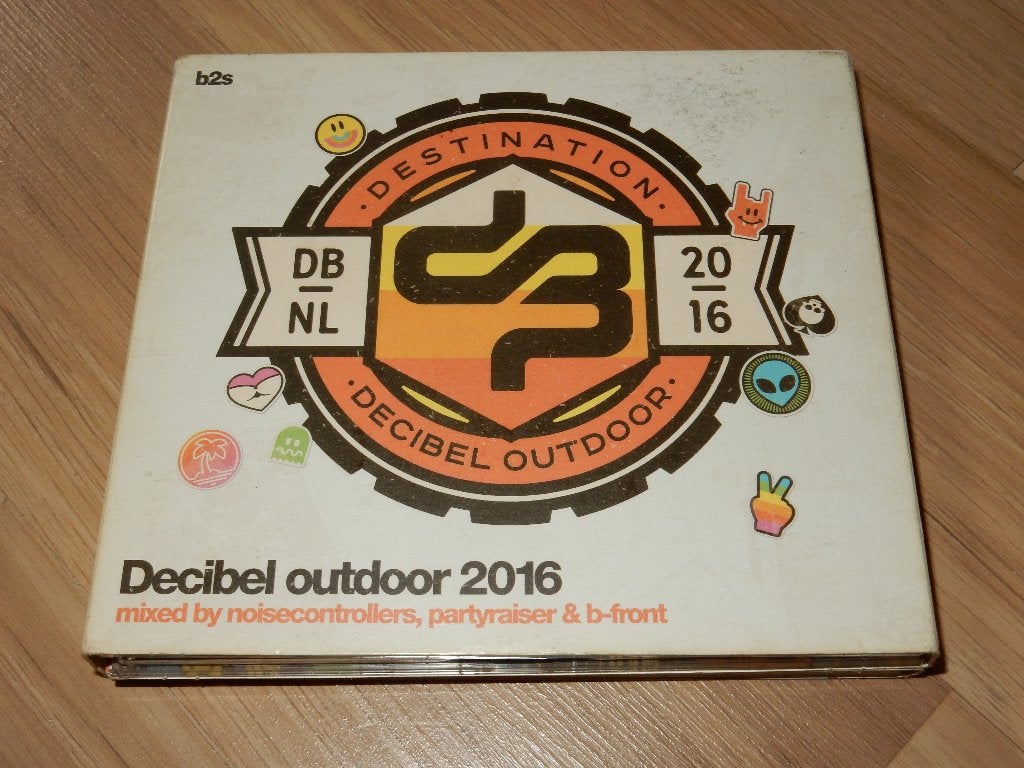 Decibel Outdoor 2016 (3 CD), Ophalen of Verzenden, Zo goed als nieuw, Dance Populair