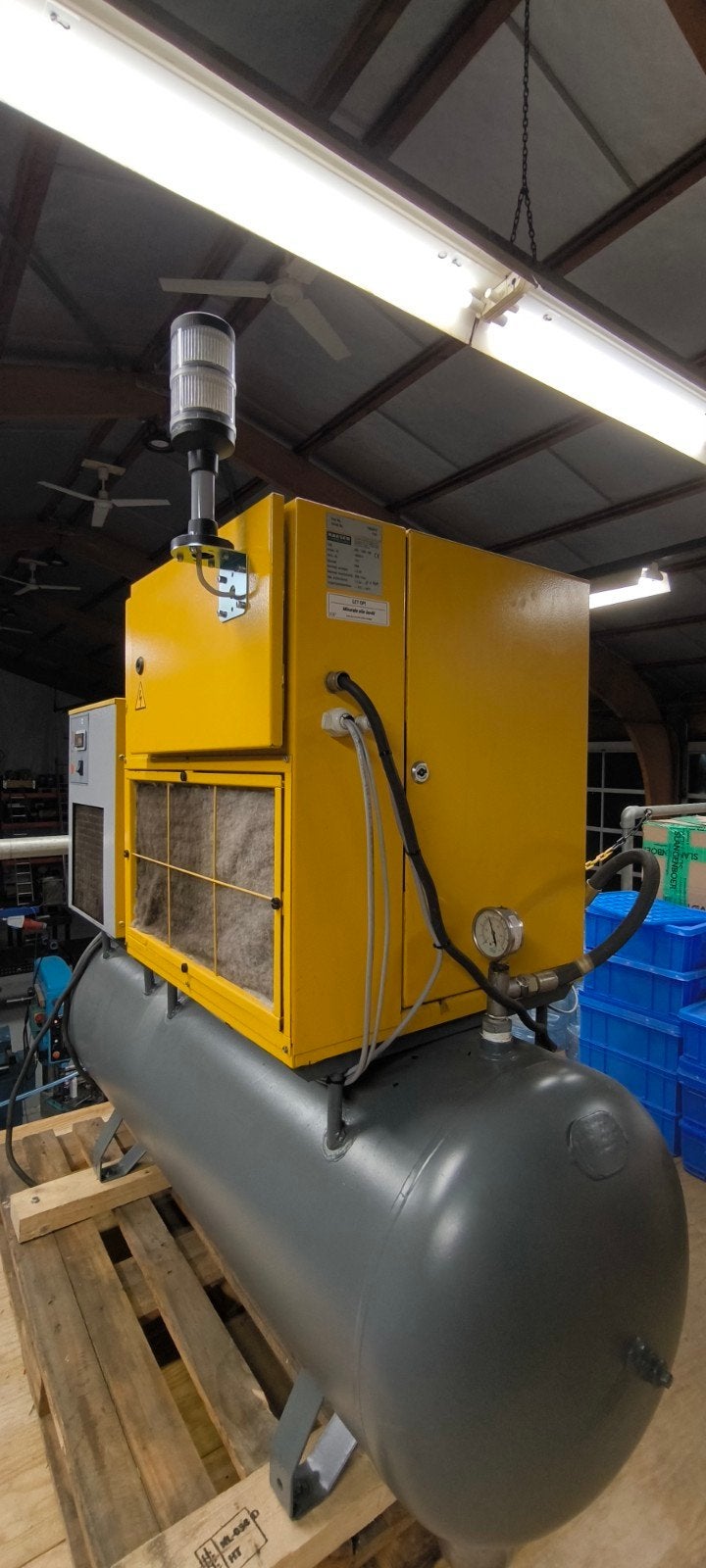 Kaeser 4kw schroef incl koeldroger, 100 liter of meer, Ophalen