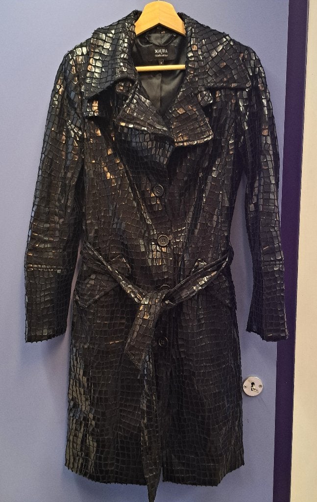 Maura by Claudia Sträter zwart croco trenchcoat mt 38 49825, Kleding | Dames, Jassen | Winter, Maat 38/40 (M), ., Zwart, Ophalen of Verzenden