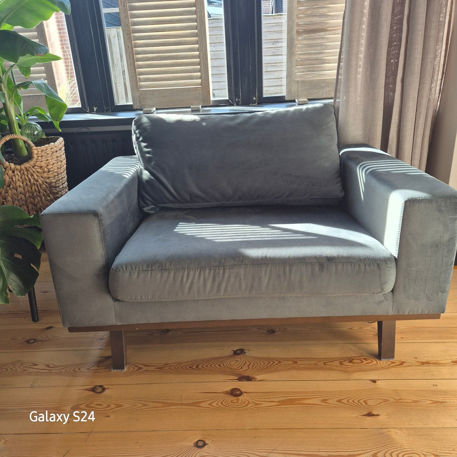 Comfortabele groene fauteuil, Huis en Inrichting, Ophalen, 75 tot 100 cm, Zo goed als nieuw, Metaal
