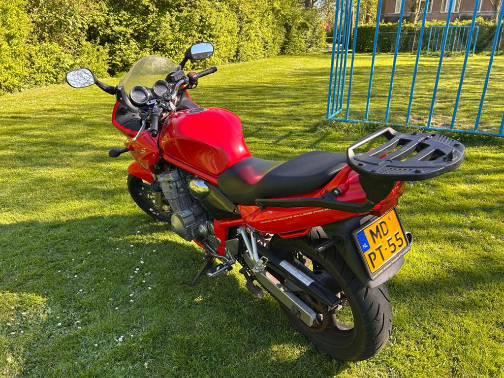 Suzuki Bandit 600S, Bedrijf, Naked bike