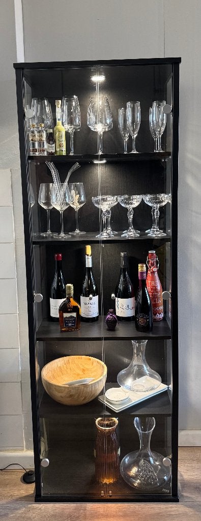 Vitrinekast hout met glas, zwart, Huis en Inrichting, Kasten | Vitrinekasten, Ophalen, Glas, Met deur(en), 50 tot 100 cm