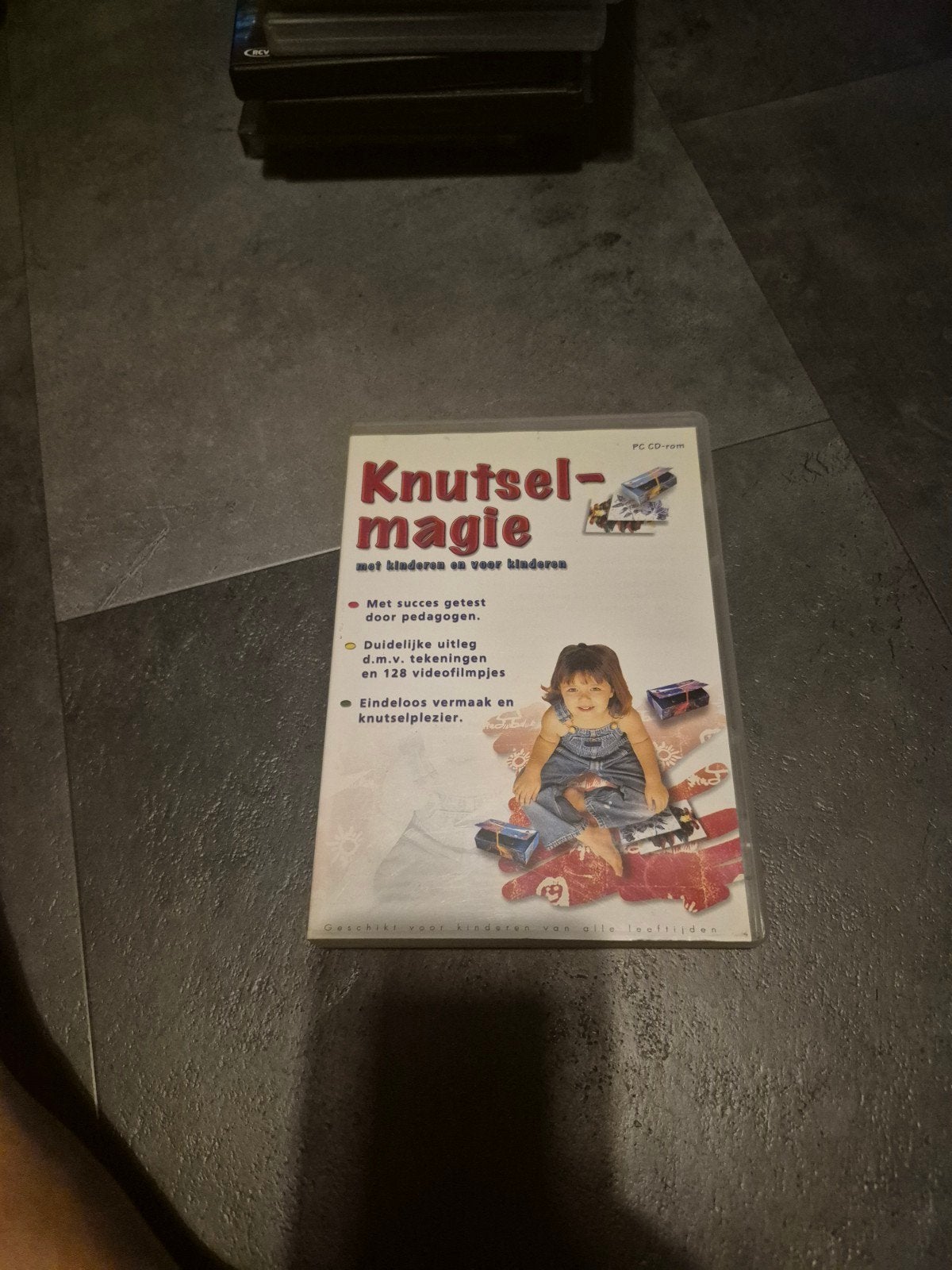 Knutsel-magie PC CD-rom - Creatief plezier voor kinderen, Puzzel en Educatief, Gebruikt, 1 speler, Ophalen of Verzenden
