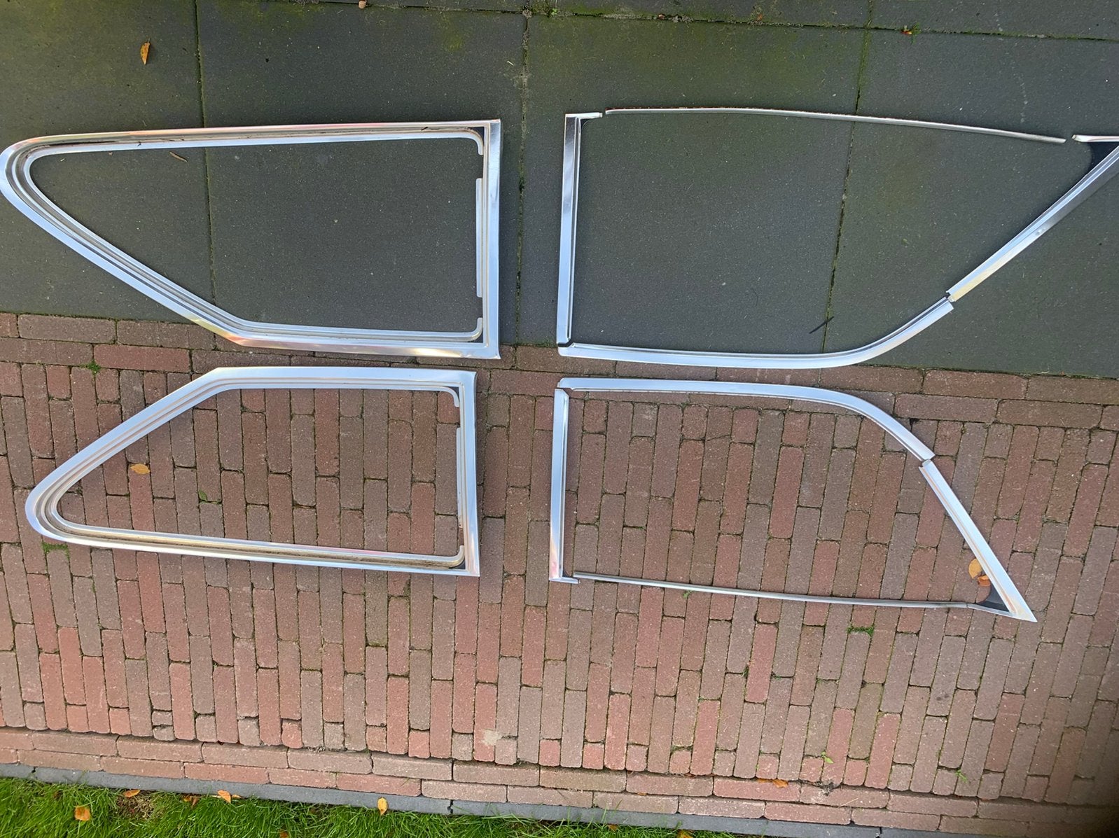 Opel kadett c city chroom raam sierstrips, Ophalen