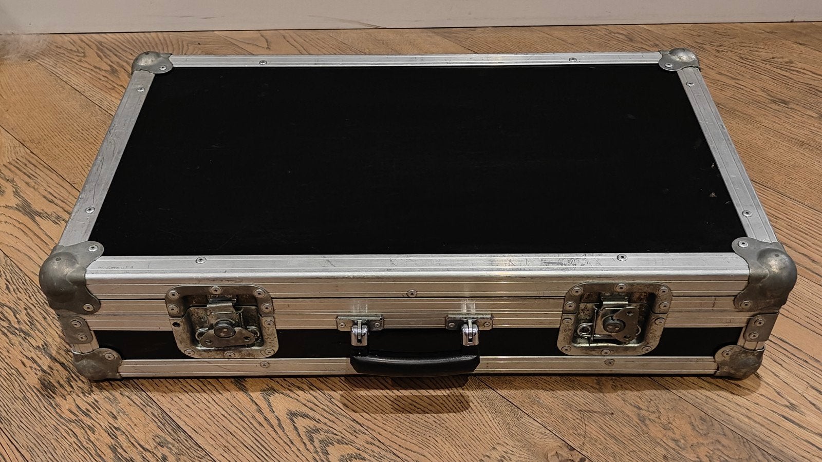 Flightcase voor muziekinstrumenten of dj booth, Ophalen of Verzenden, Gebruikt, Overige instrumenten, Flightcase