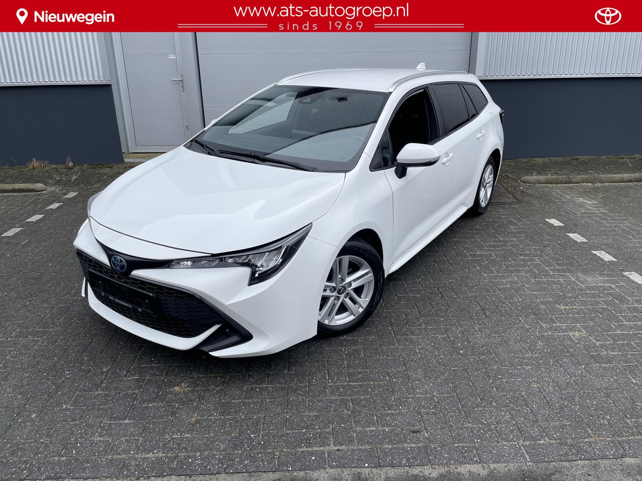 Toyota Corolla Touring Sports 1.8 Hybrid Active | Grijs kent
