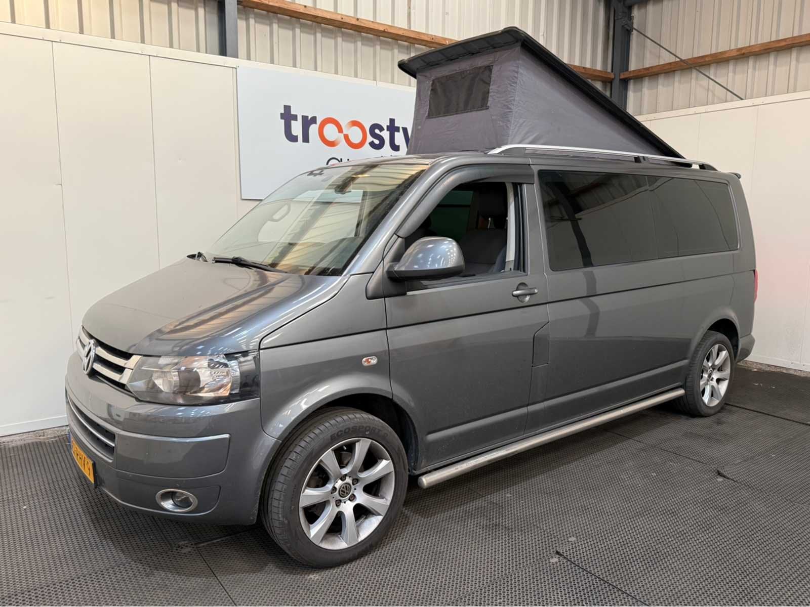 Volkswagen - Transporter - CARAVELLE - Camper - 2011, Caravans en Kamperen, Campers, Bedrijf, Diesel, Volkswagen