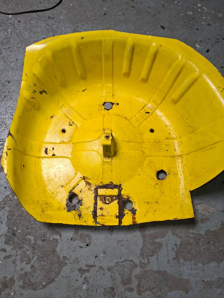 Reservewielkast Opel Manta CC, Ophalen, Gebruikt, Voor, Spatbord