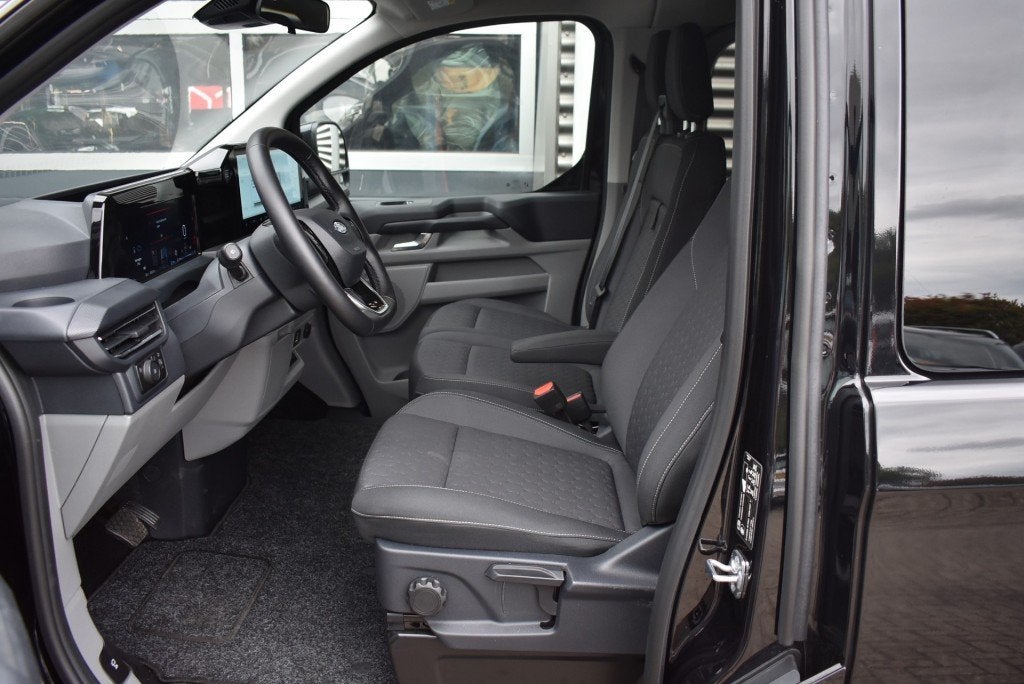 Ford TRANSIT CUSTOM 2.5 PHEV LIMITED L2H1 / 9 PERSOONS / VOL, Overige modellen, 1850 kg, Zwart, Plug-in hybride