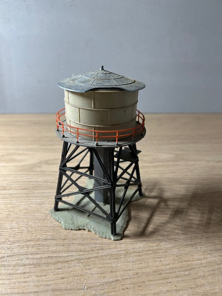 Faller HO 1:87 Watersilo, Hobby en Vrije tijd, Modeltreinen | H0, Gebruikt, Brug, Tunnel of Gebouw, Gelijkstroom of Wisselstroom