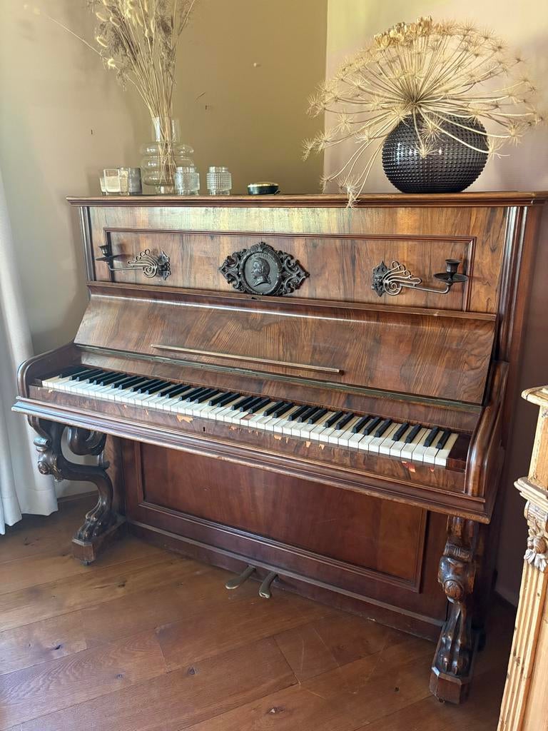 Antieke piano, decoratief, opknapper, Ophalen, Gebruikt, Bruin, Piano