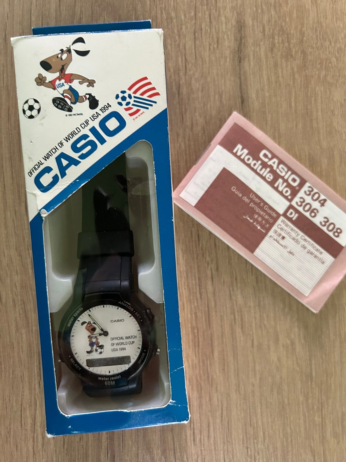 Originial 1994 World Cup Casio Watch, Ophalen of Verzenden, Nieuw, Rood, Jongen
