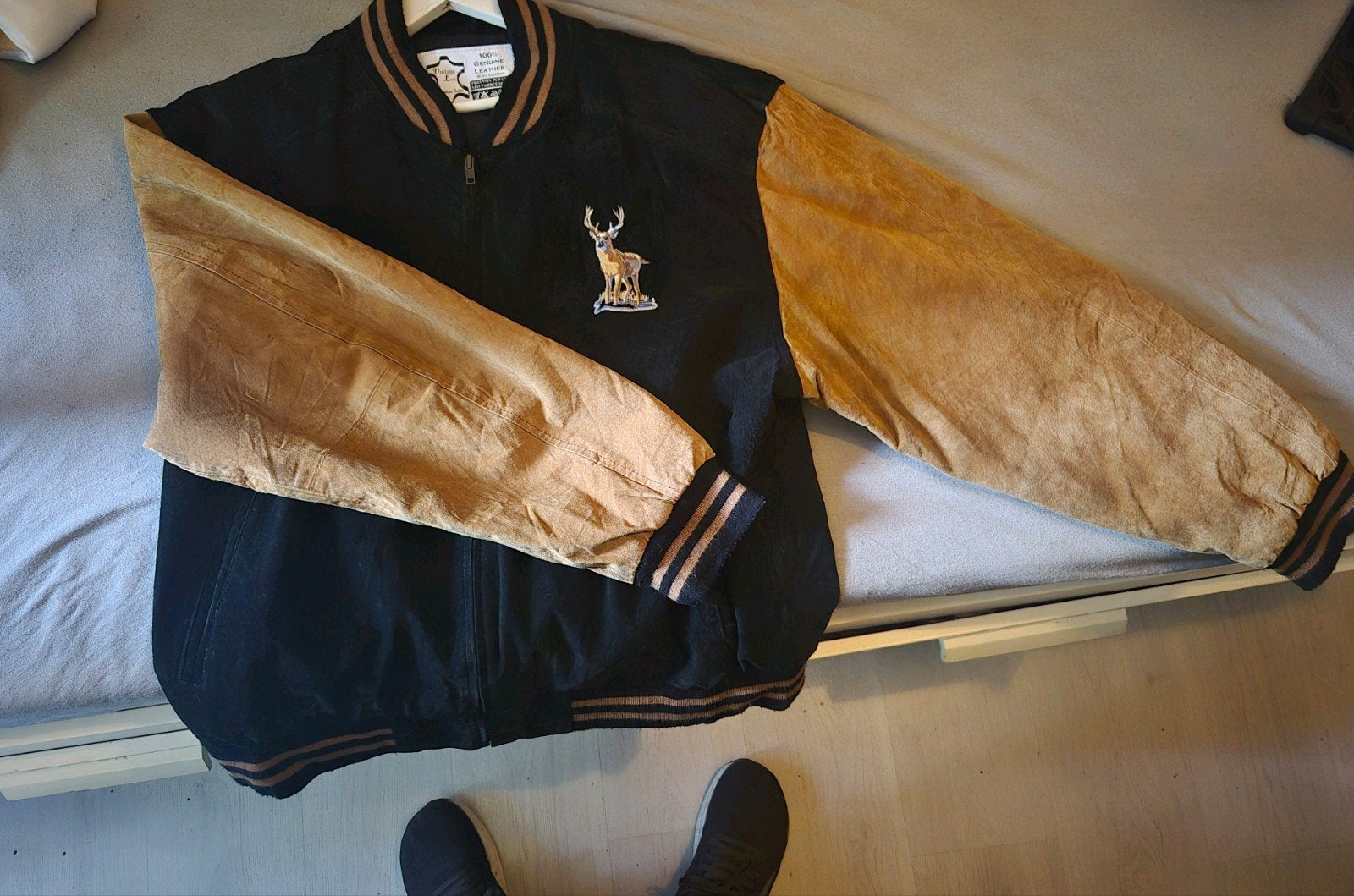 Leren Varsity jacket, Kleding | Heren, Jassen | Winter, Zo goed als nieuw, Maat 52/54 (L), Bruin, Ophalen of Verzenden