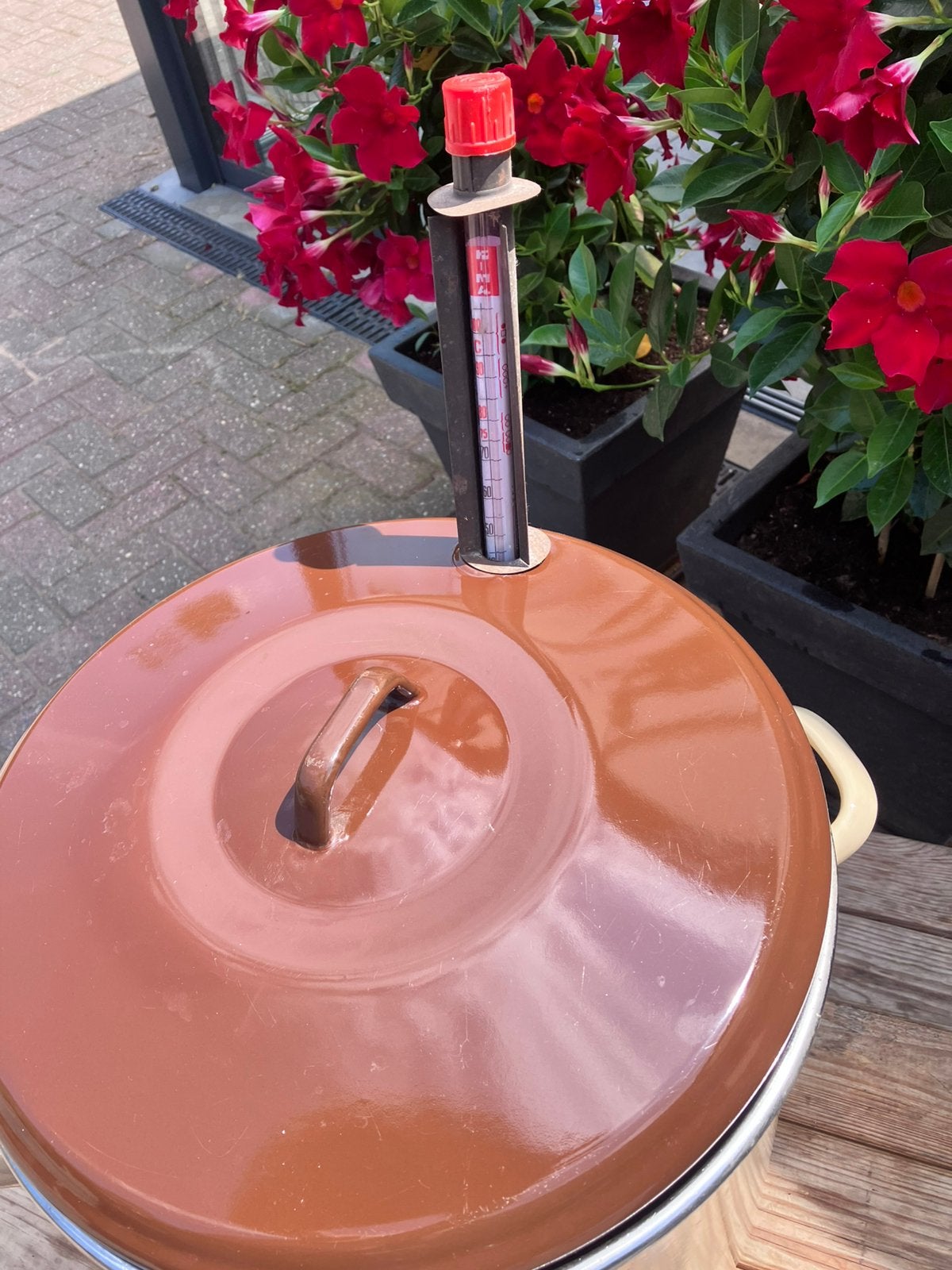 Orginele wekketel plus 35 glazen, Ophalen, Gebruikt, Emaille, Pot, Bus of Blik