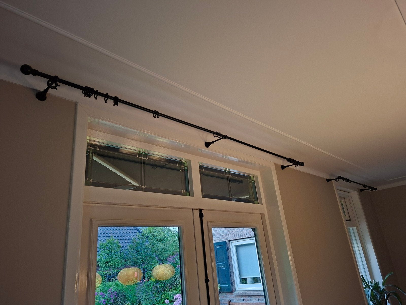 Zwarte metalen gordijnroedes, 5 stuks, Huis en Inrichting, Ophalen, Gebruikt, Overige merken, Zwart