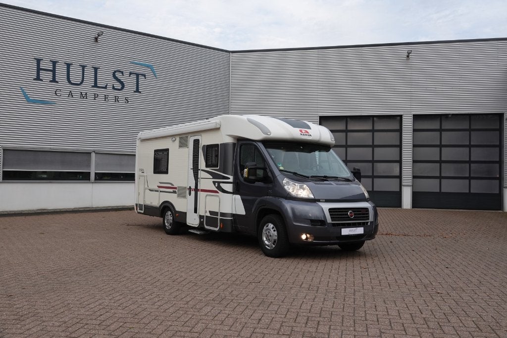 Adria Coral S 670 SLT 3.0 Automaat, LAGE enkele bedden, Automaat, Ringverwarming, Fiat, 7 tot 8 meter