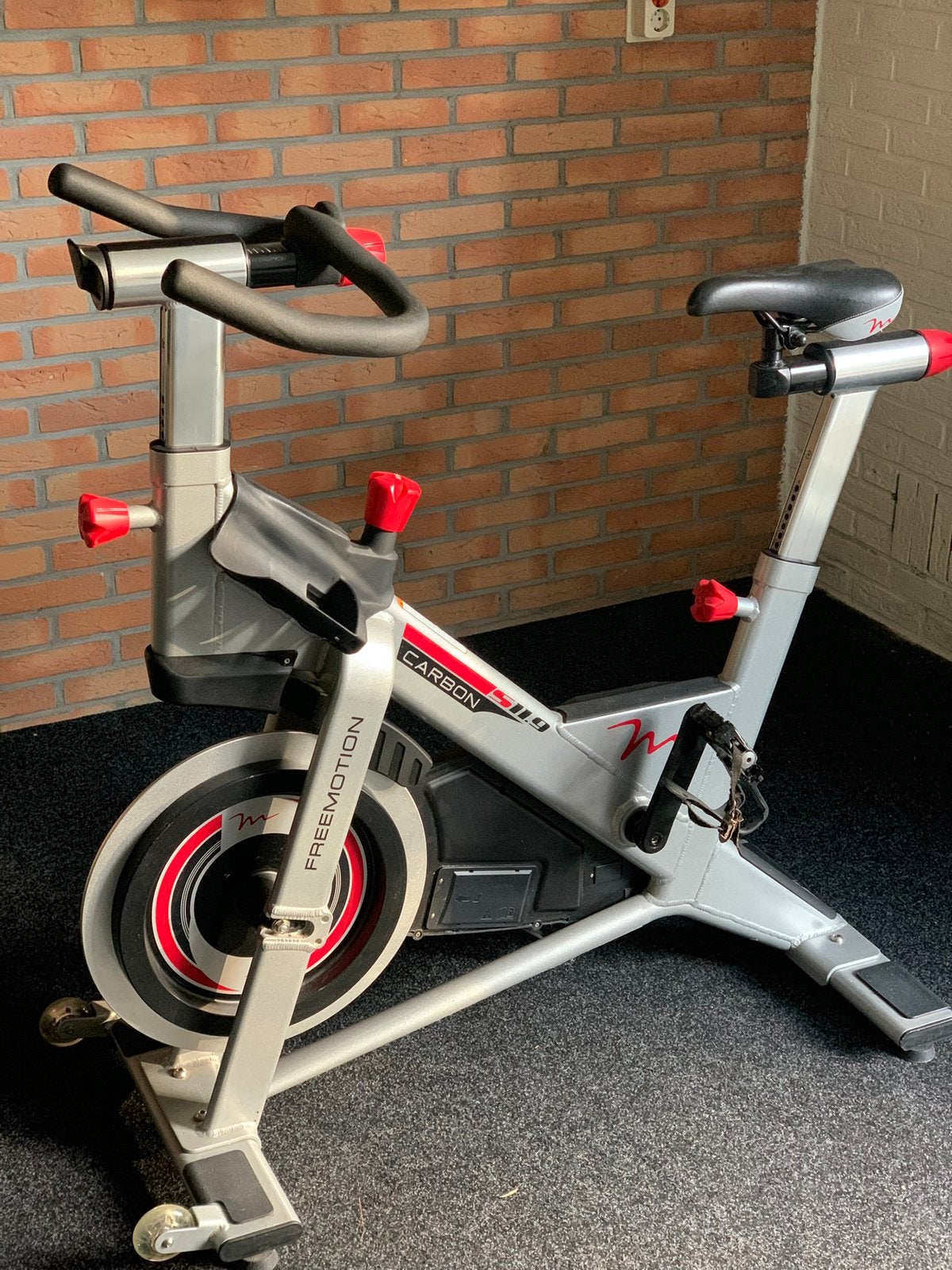 Spinningbike, Ophalen, Zo goed als nieuw, Spinningfiets