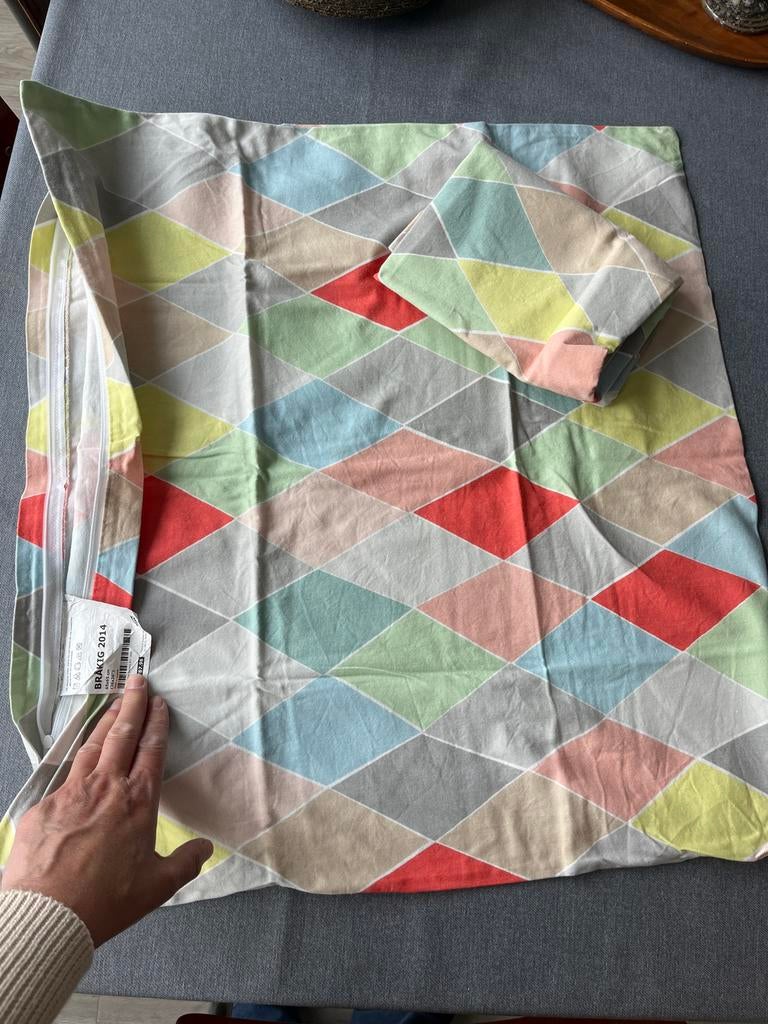 Ikea Brakig 2014 Kussenhoes 65x65 cm  - Limited Edition, Ophalen of Verzenden, Zo goed als nieuw, Overige kleuren