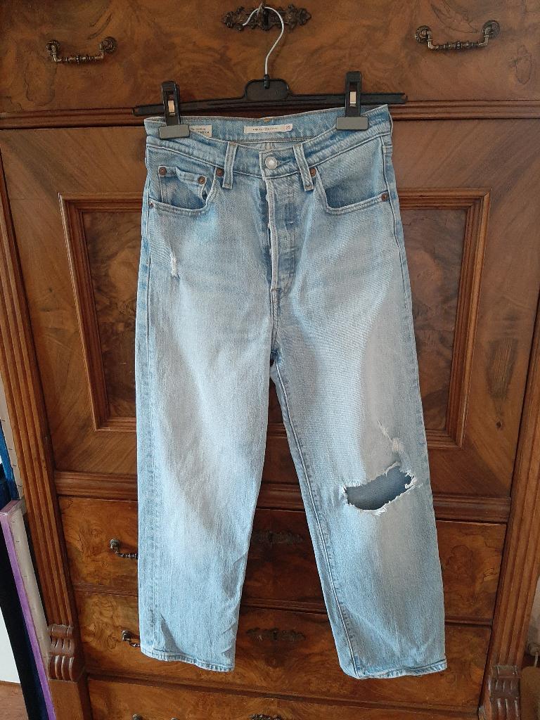 Levi's Premium lichtblauwe jeans 25, Blauw, Ophalen of Verzenden, Zo goed als nieuw, W27 (confectie 34) of kleiner