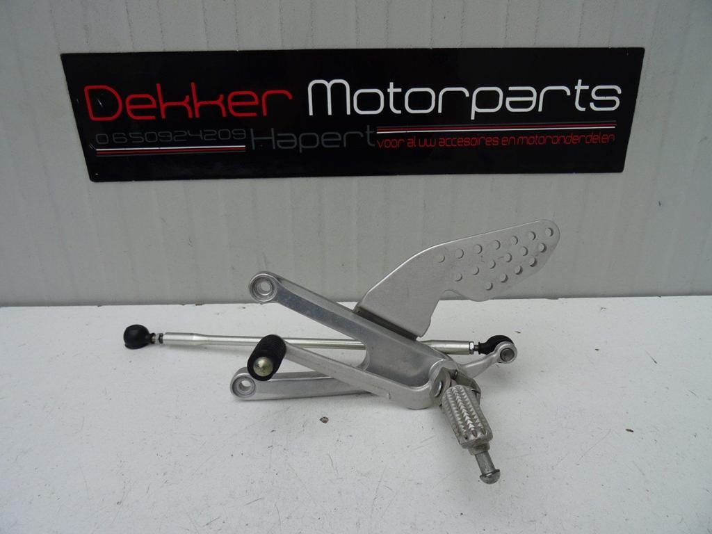 Schakelset / Linker Voetsteun Yamaha YZF R1 2002-2003 RN09, Motoren, Onderdelen | Yamaha, Gebruikt, -, -, Ophalen of Verzenden