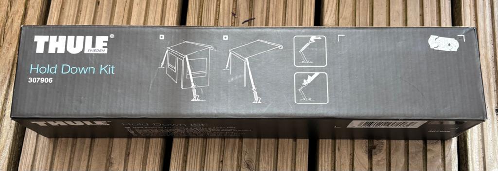 Thule hold down kit, Caravans en Kamperen, Kampeeraccessoires, Ophalen, Zo goed als nieuw