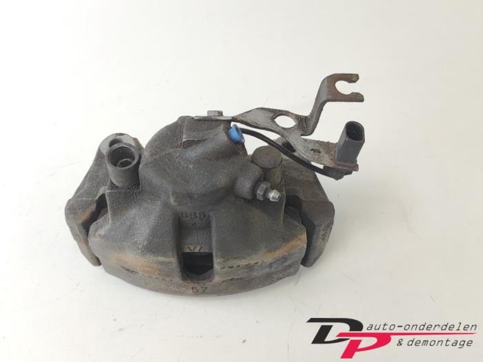 Remklauw (Tang) rechts-voor van een Audi A4, Gebruikt, -, -, -