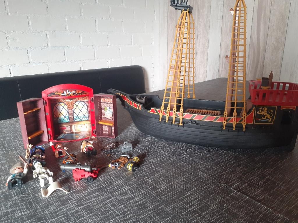 Playmobil piraten set. € 20.00, Kinderen en Baby's, Speelgoed | Playmobil, Ophalen of Verzenden, Gebruikt