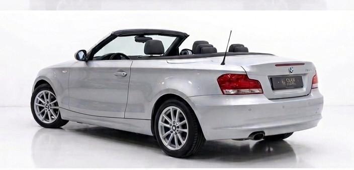 BMW 1-serie Cabrio 118i Executive AUTOMAAT LEDER CLIMA NAP N, Auto's, Cabriolet, 4 stoelen, Origineel Nederlands, 1405 kg