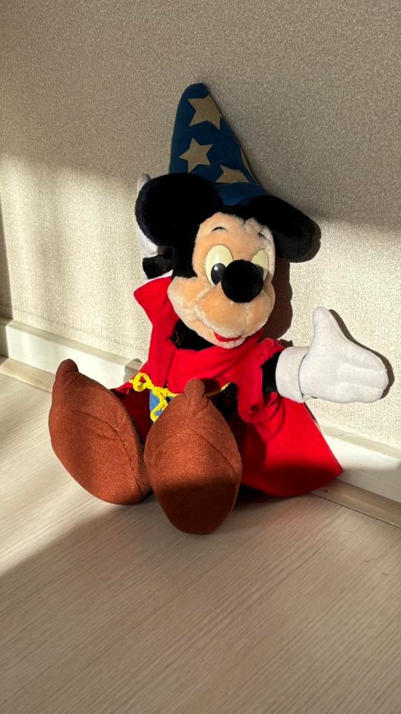 Disneyland Mickey Mouse knuffel walt disney world, Ophalen of Verzenden, Mickey Mouse, Zo goed als nieuw, Knuffel