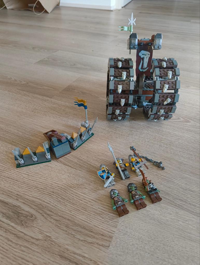 LEGO Castle 7041 Troll Battle Wheel, Inclusief minifiguren, Gebruikt, Lego, Ophalen of Verzenden