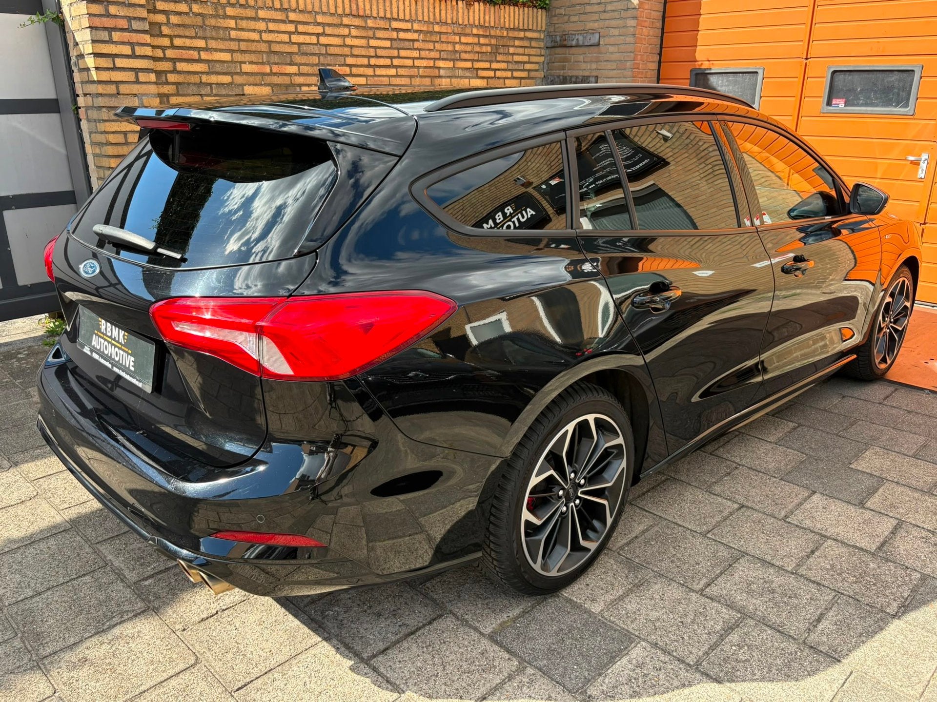 Foto 2 van Ford Focus 1.0 EcoBoost ST Line Business