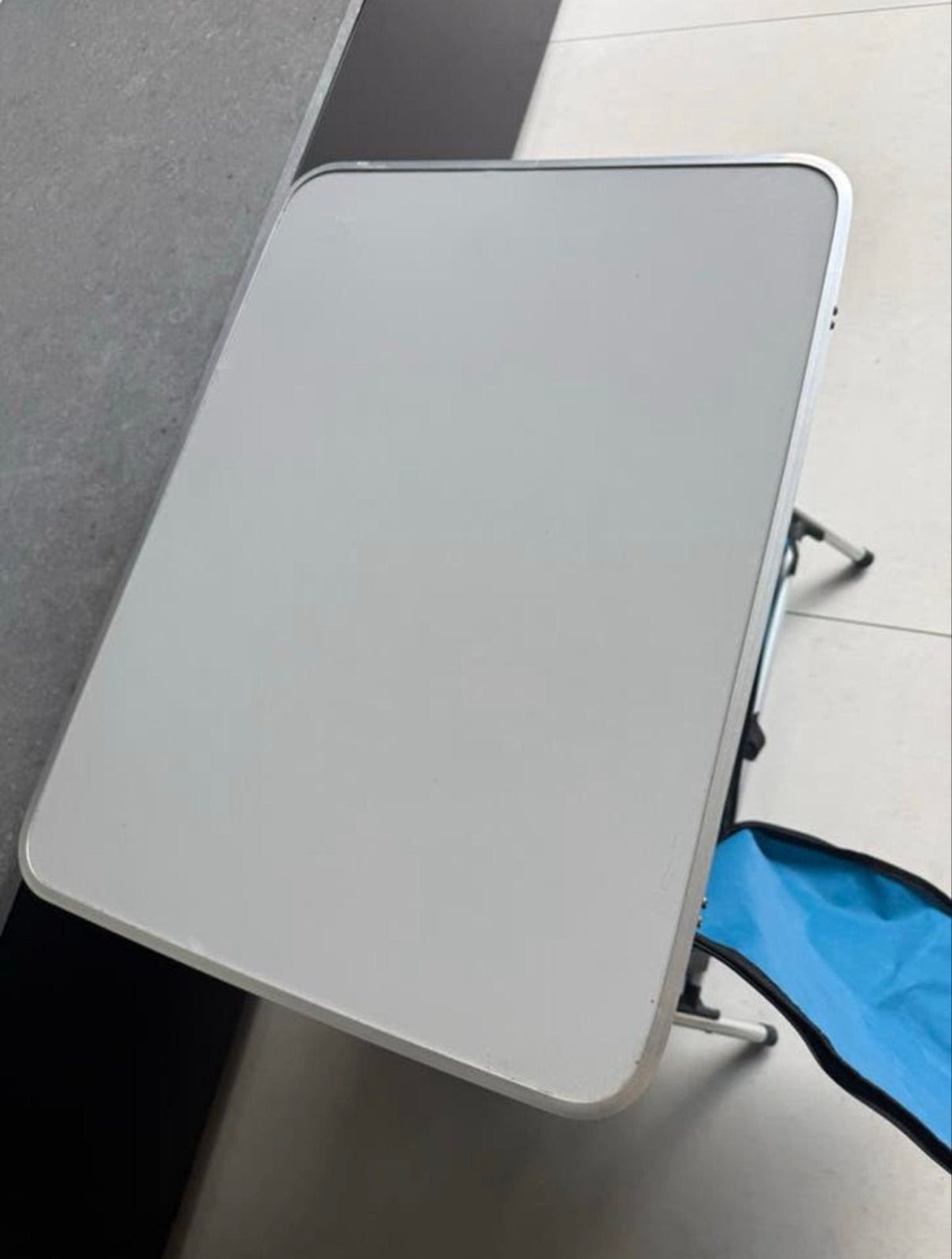 Opvouwbaar camping kastje H65 B60 D45 - Ideaal voor kamperen, Caravans en Kamperen, Kampeeraccessoires, Gebruikt, Ophalen of Verzenden