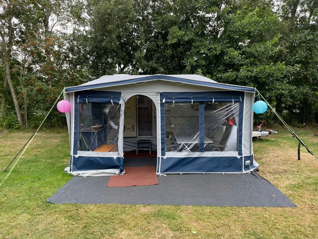 KIP GreyLine 44 EKL caravan (2004) – nette, complete caravan, Caravans en Kamperen, Rondzit, Kip, Particulier, 4 tot 5 meter