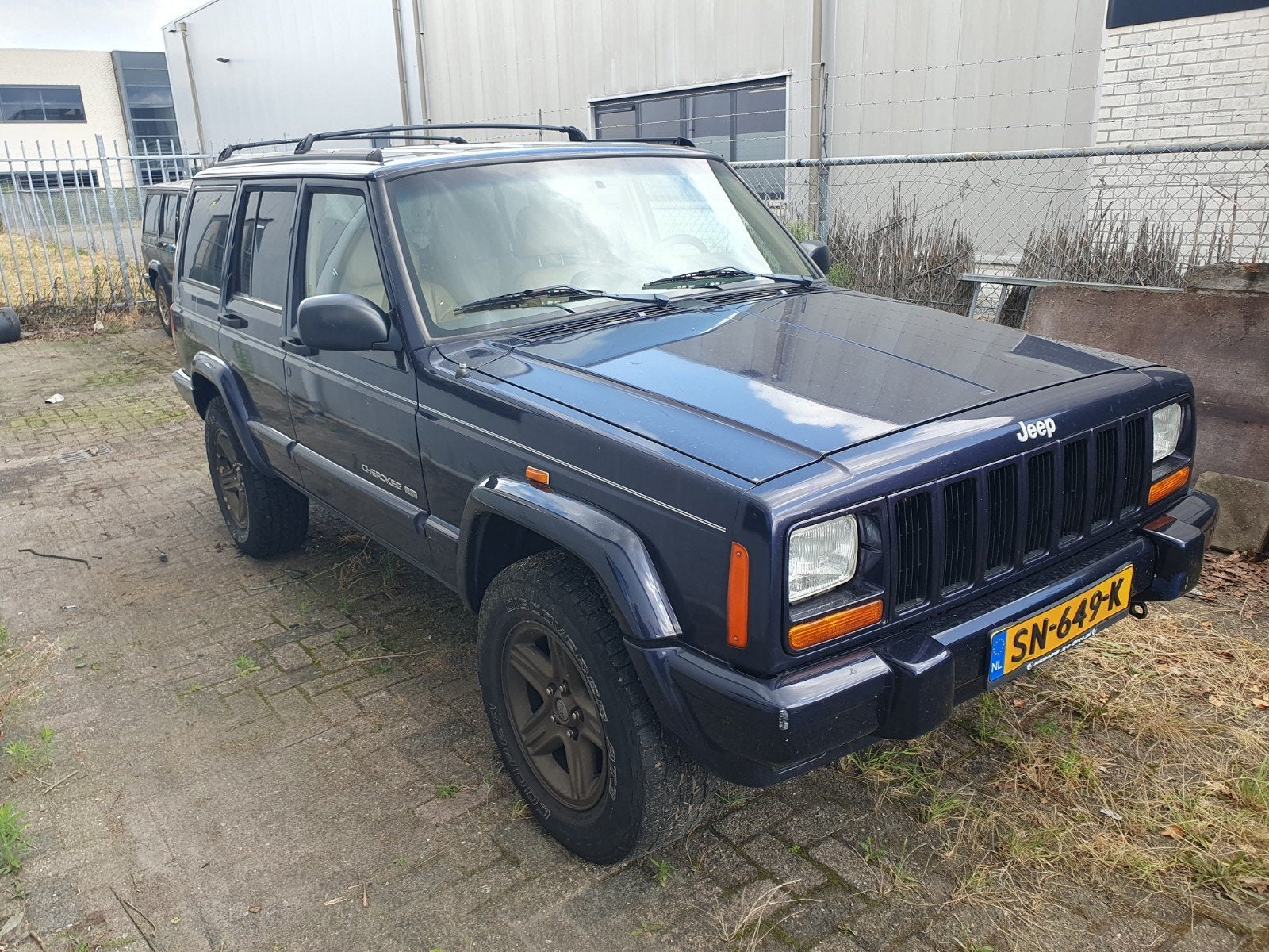Alle onderdelen uit een frisse Jeep Cherokee XJ 1997 ., Ophalen, Gebruikt, Jeep