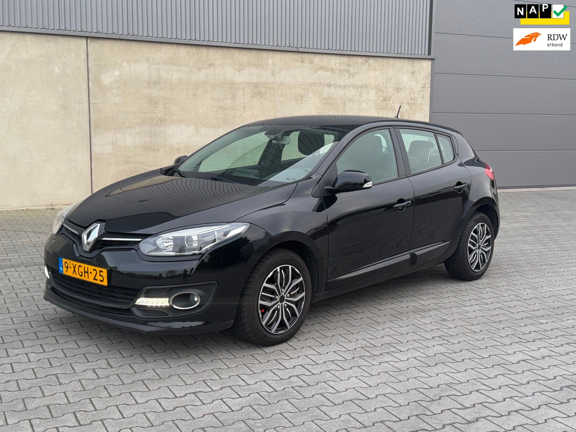 Renault Mégane 1.2 TCe Expression APK 24-05-2027+LED+FULL M, Auto's, Voorwielaandrijving, Euro 5, Stof, Gebruikt