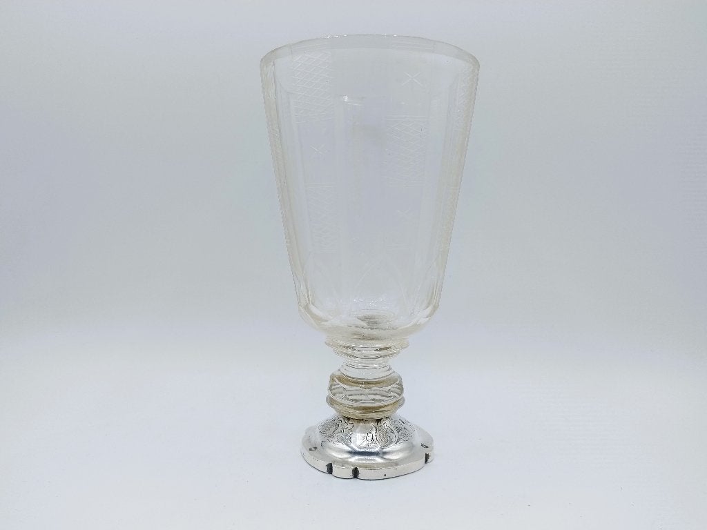 Kristallen vaas met zilveren voet, J.M. Steiger, 1855, Verzenden