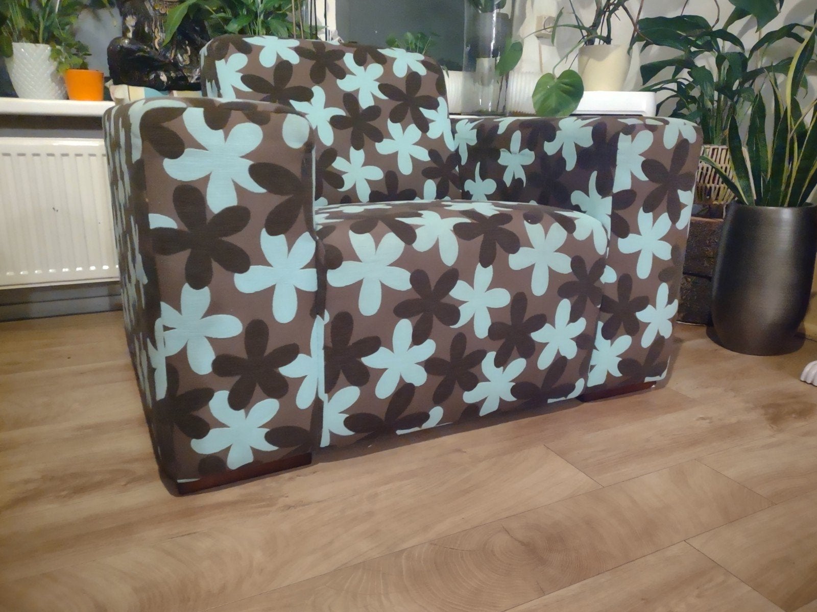 Comfortabele fauteuil met bloemenprint, Huis en Inrichting, Ophalen, Gebruikt, Modern, Speels, 75 tot 100 cm