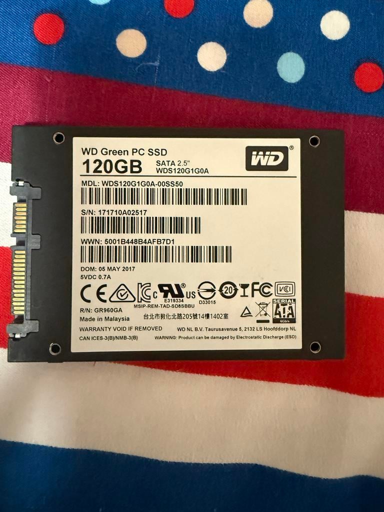 WD Green PC SSD 120GB SATA 2.5" - Snelle Opslag, Ophalen, Intern, Server, Zo goed als nieuw