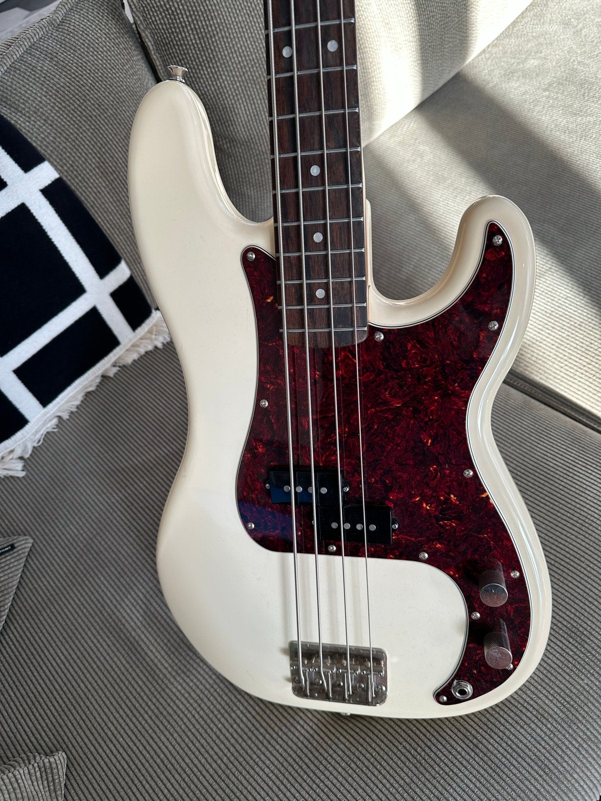 Squier 60s Classic Vibe Precision Bass, Ophalen, Gebruikt, Elektrisch