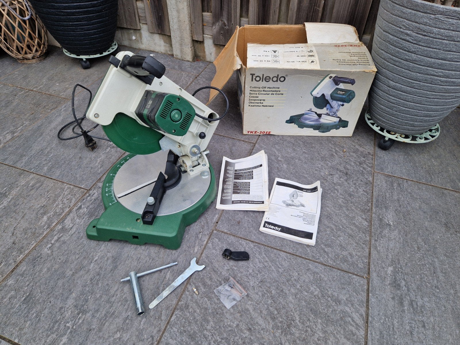 afkortzaag, Ophalen, 1200 watt of meer, Afkortzaag, 30 tot 70 mm