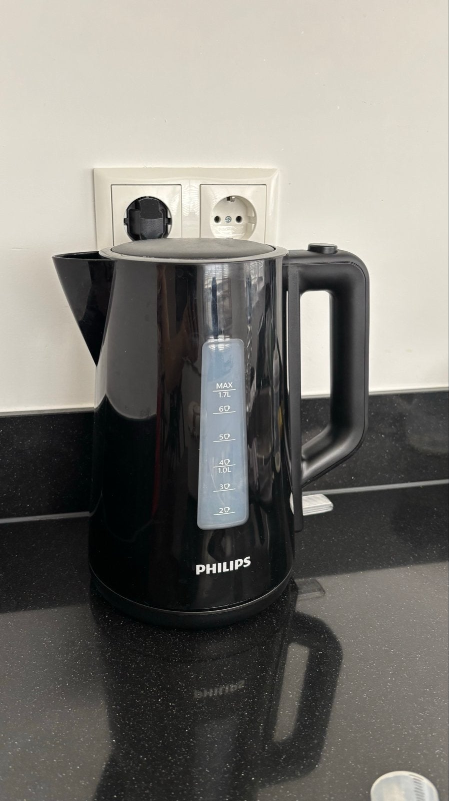 Philips Waterkoker Zwart - 1.7L, 1 tot 2 liter, Ophalen, Gebruikt, Draadloos