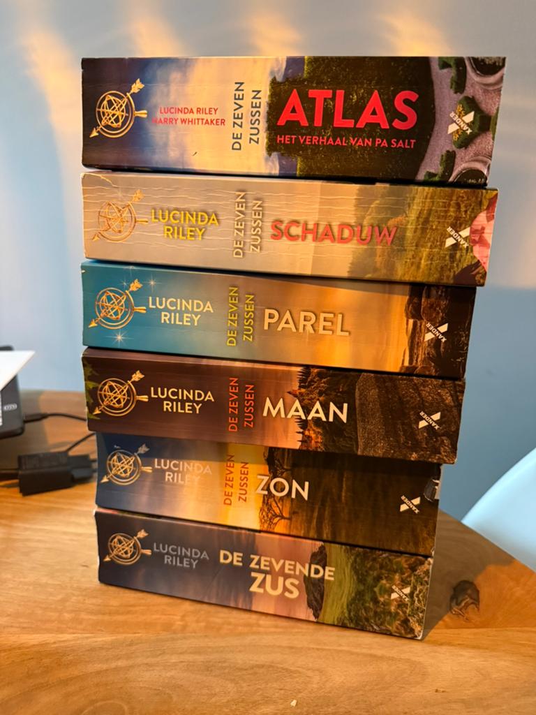 Zeven zussen - zevende zus, atlas, Boeken, Ophalen, Gelezen, Nederland