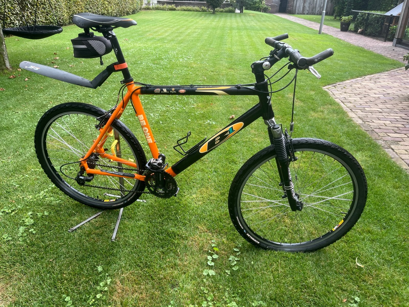 Be One Mountainbike - Weinig gebruikt, originele onderdelen, Fietsen en Brommers, Hardtail, Velgrem, Zo goed als nieuw, Ophalen