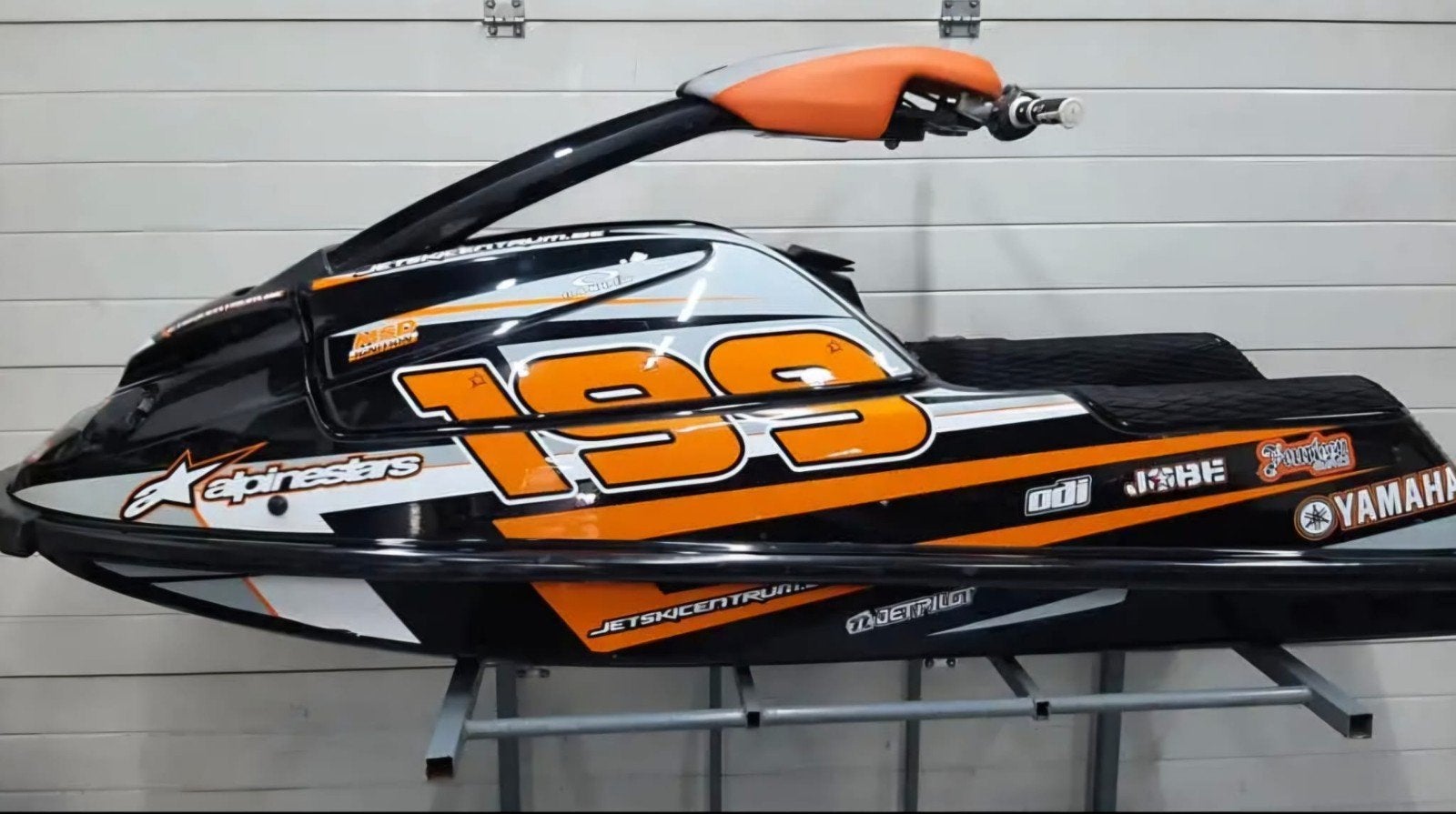 Yamaha Superjet 2011 - Nieuwe accu, footholds, boegpomp, Watersport en Boten, Jetski's en Waterscooters, Ophalen of Verzenden