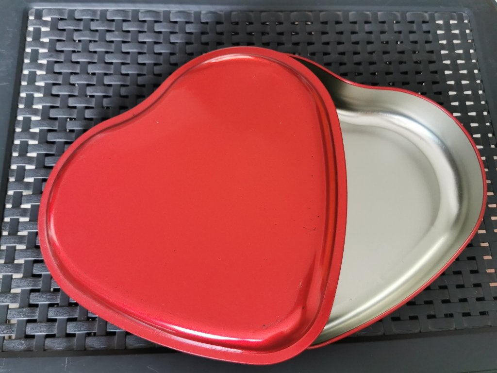 Rood blik in de vorm van een hart, Ophalen of Verzenden, Zo goed als nieuw