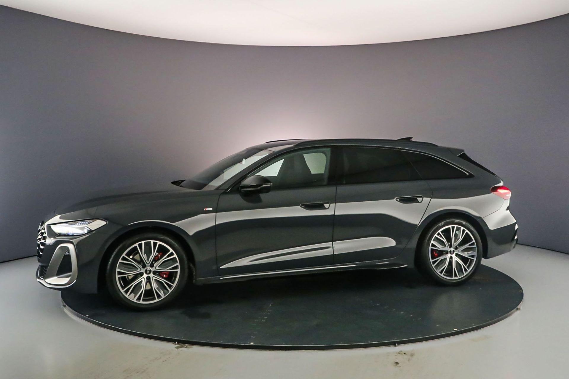 Audi A5 Avant 2.0 TFSI edition one | Audi sound | Trekhaak |, Gebruikt, 4 cilinders, Origineel Nederlands, Automatische klimaatregeling