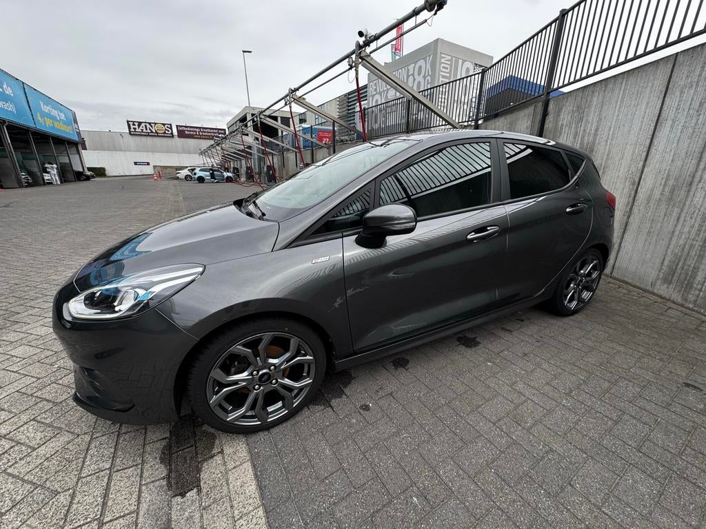 Ford Fiësta 1.0 Ecoboost 125pk 5dr 2019 Grijs, Auto's, Ford, Voorwielaandrijving, 125 pk, 580 kg, 1064 kg