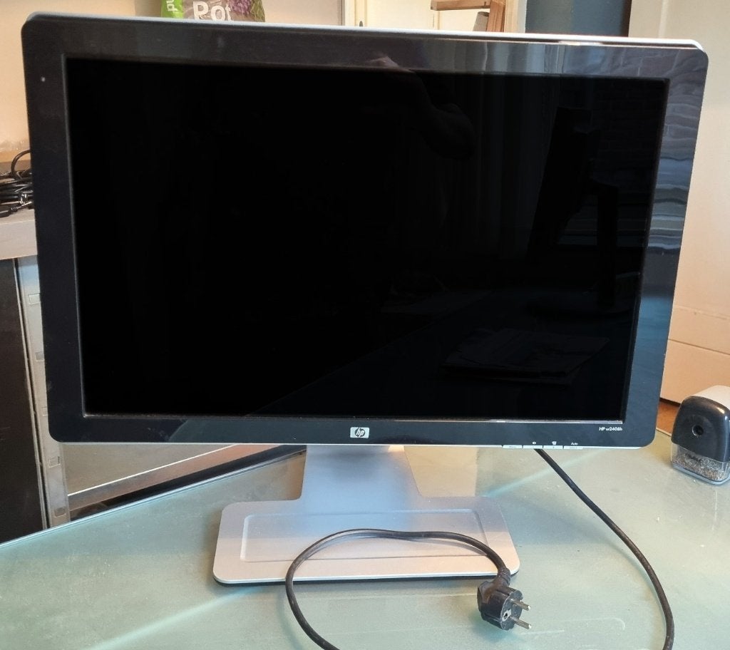 HP 24 inch monitor met verstelbare voet, Hp, DVI, Gebruikt, 3 tot 5 ms