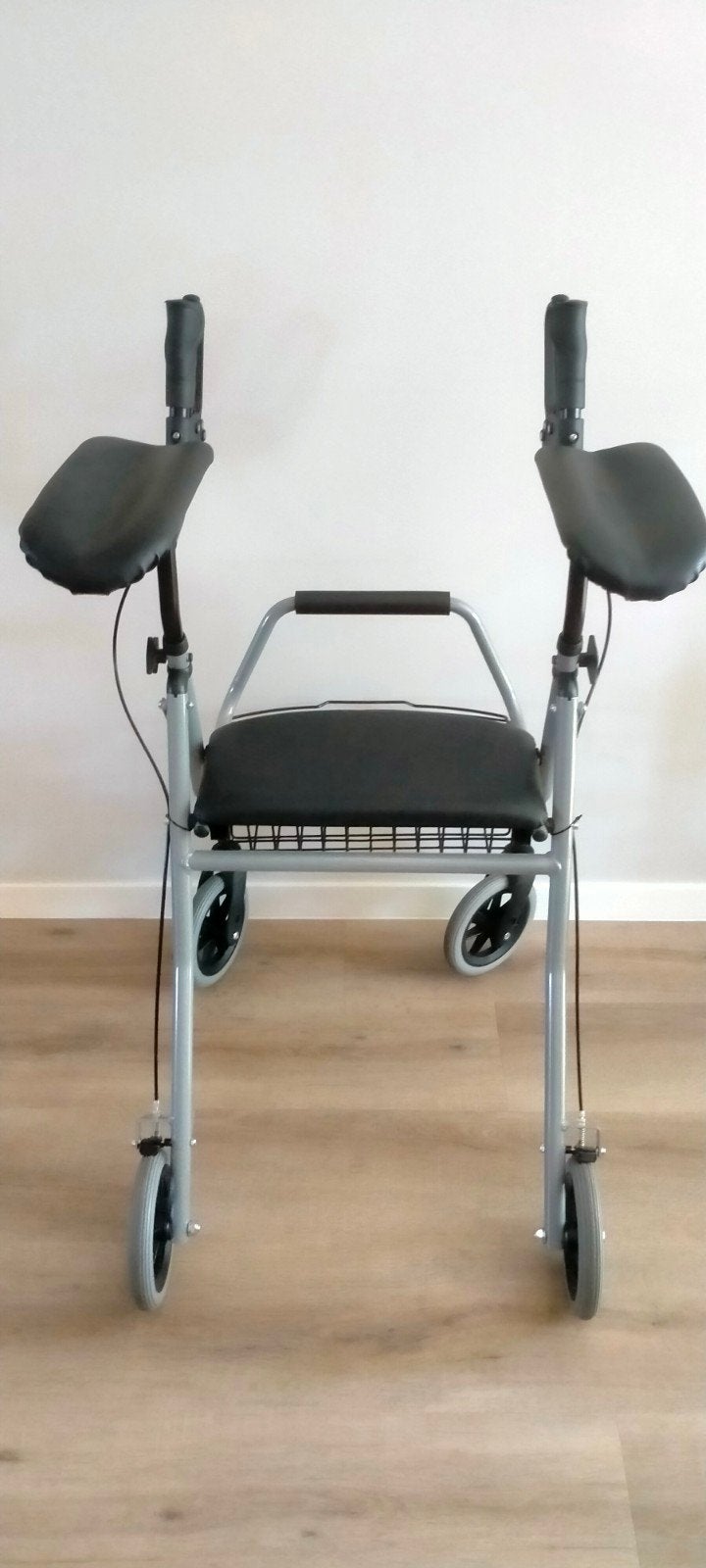Onderarm /armschalen rollator Vermeiren Walker 276., Diversen, Ophalen of Verzenden, Opvouwbaar, Nieuw