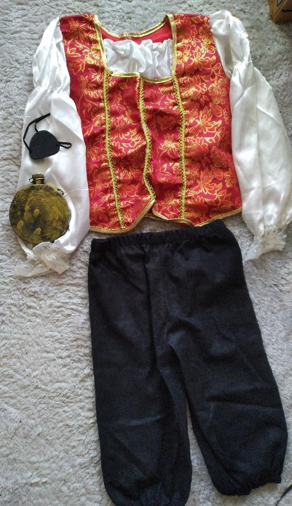 4 delig Piraat outfit mt 116, Ophalen of Verzenden, Nieuw, 110 t/m 116, Jongen